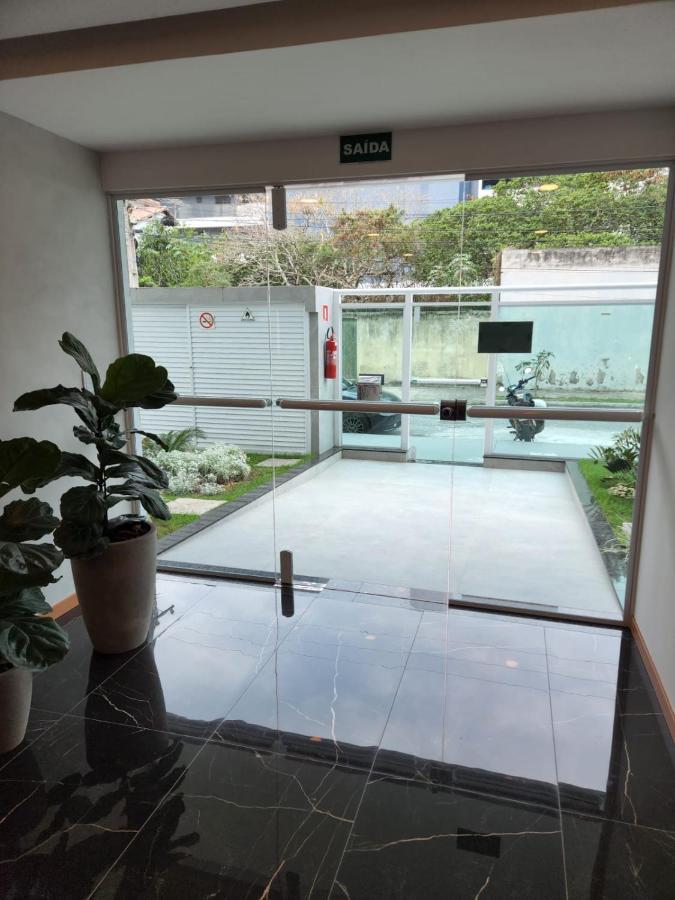 Apartamento Com Garagem カボ・フリオ エクステリア 写真