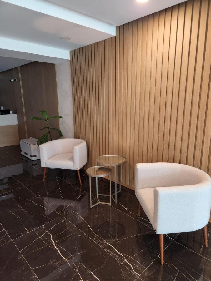 Apartamento Com Garagem カボ・フリオ エクステリア 写真